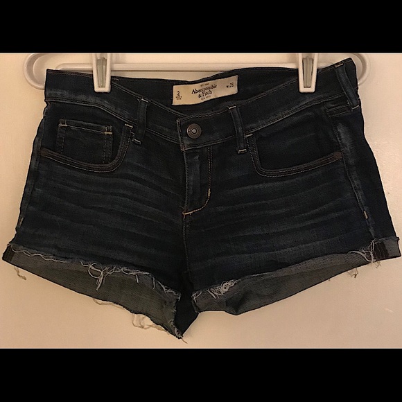 Abercrombie and Fitch Short Shorts - Picture 1 of 3